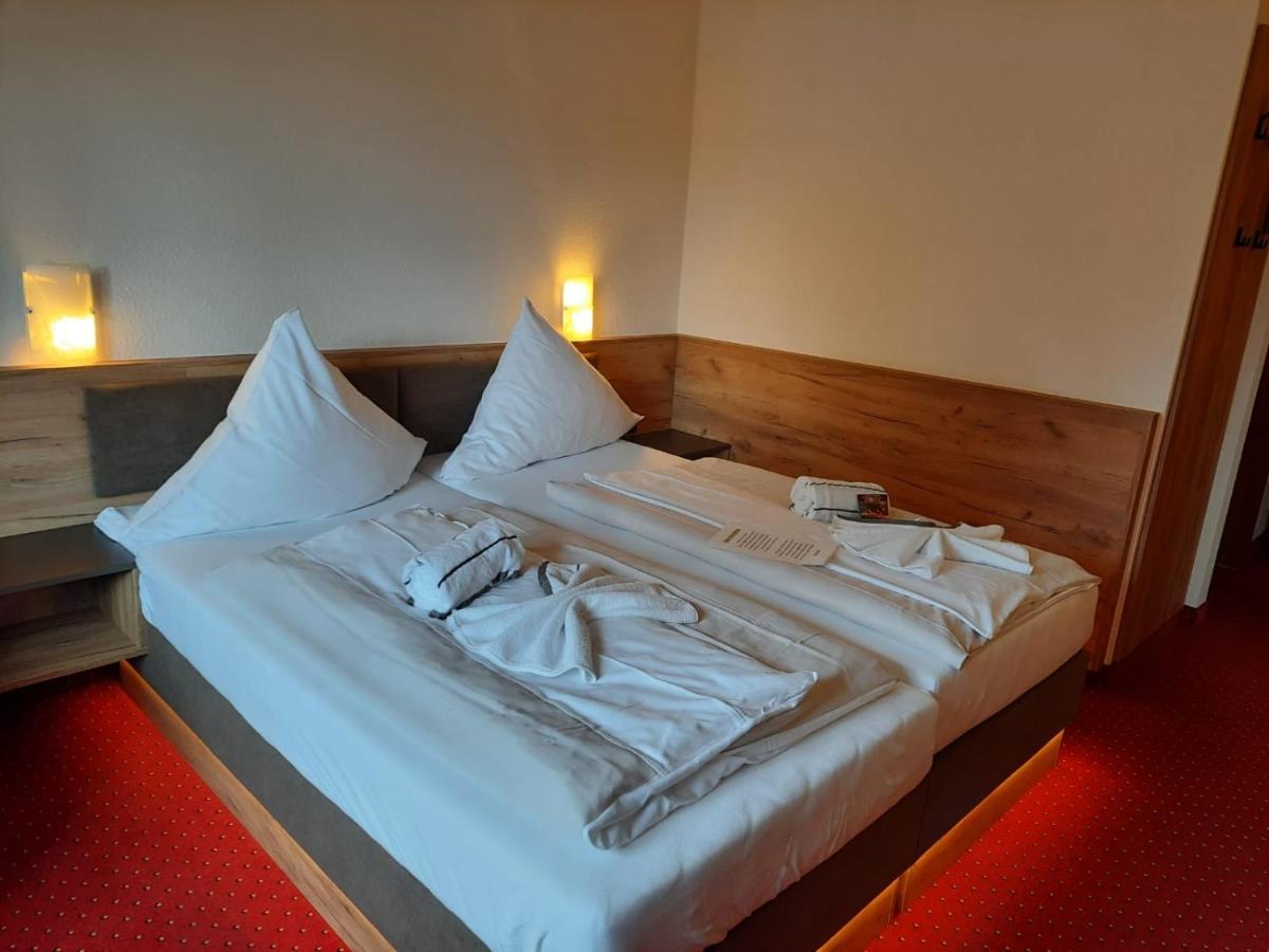 בקסבאך Hotel Haus Krone מראה חיצוני תמונה